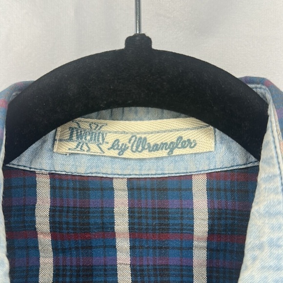 TWENTY BY WRANGLER SLEEVELESS BUTTON DOWN (SIZE S) - Picture 5 of 6